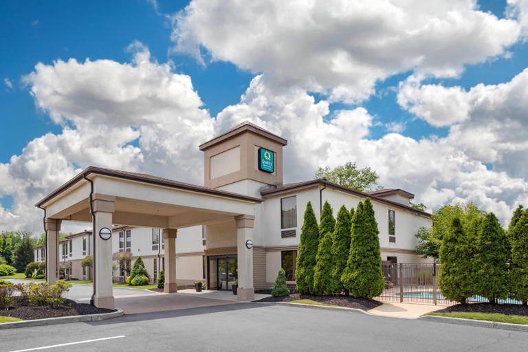 Exterior & Views 2, Quality Inn & Suites NJ State Capital Area, Bucks