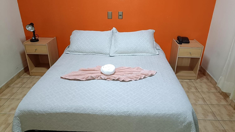 Bedroom 3, Hotel las Dunas, Iquique