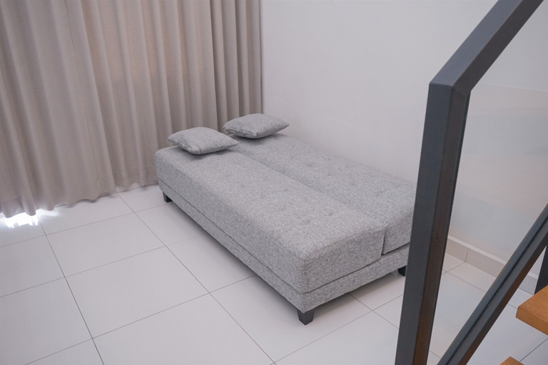 Interior 2, Great Choice Studio Loft At Kingland Avenue Apartment, Tangerang