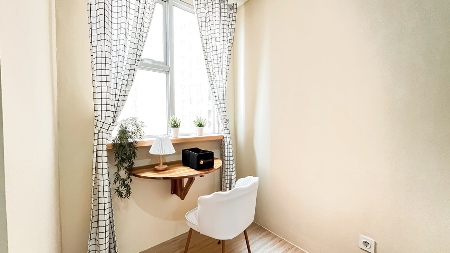 Bathroom, Best Studio At Apartment Transpark Juanda Bekasi Timur, Bekasi