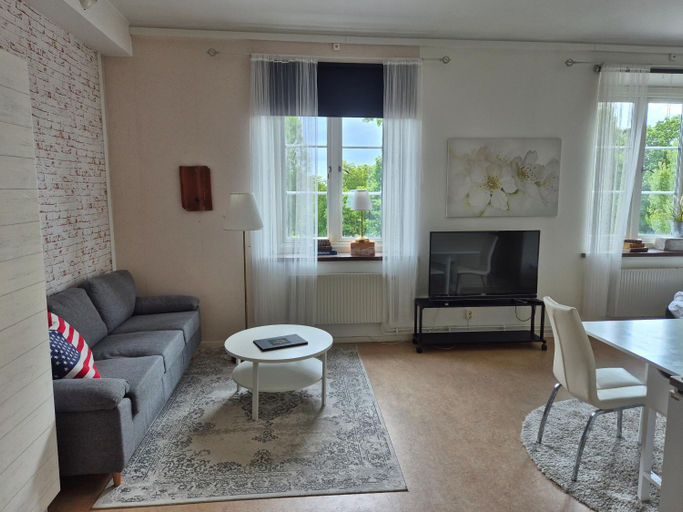 Others 5, Hotel New Bed, Oskarshamn