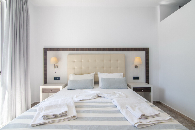 Bedroom 2, Mythos apartments, Crete