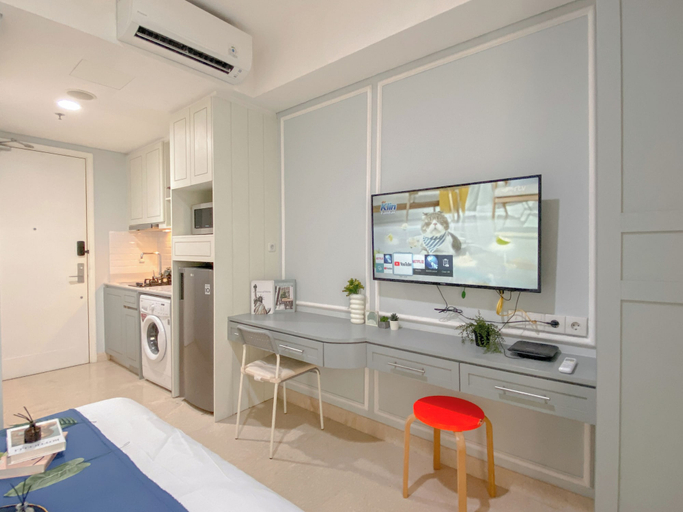 Interior, Pleasant Studio Room At Gold Coast Apartment, Jakarta Utara