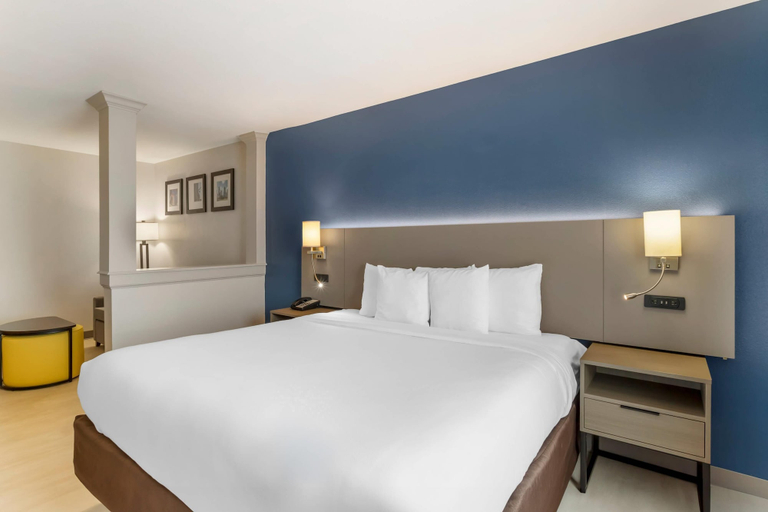 Bedroom 3, Comfort Inn & Suites FM1960-Champions, Houston