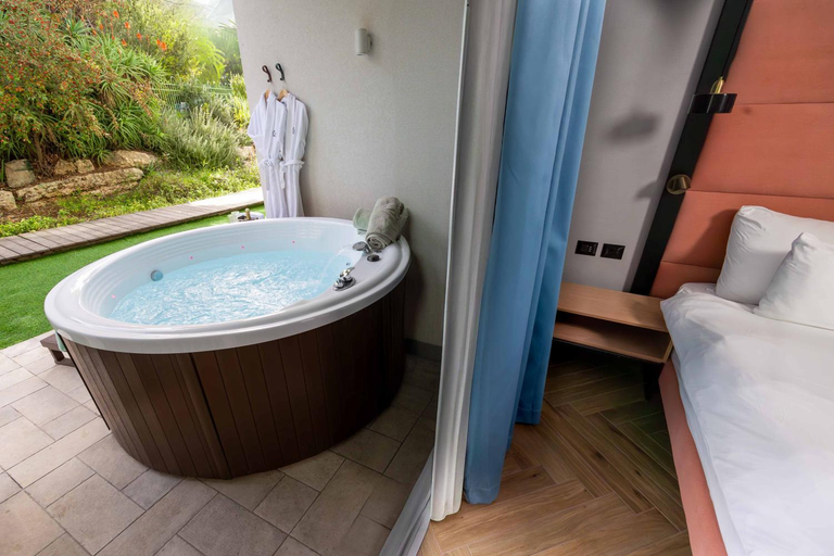 Bathroom 5, Almond Hotel - Adults only