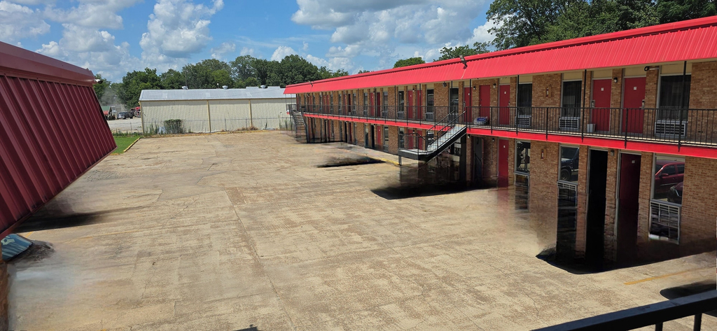 Exterior 3, c towninn and suites, Bolivar