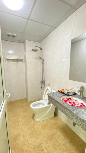 Bathroom 3, HONG PHUONG HOTEL, Cao Bằng