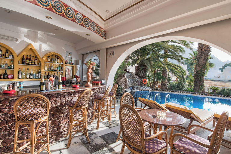 Food & Drinks 5, Black Sandy Beach Hotel, South Aegean
