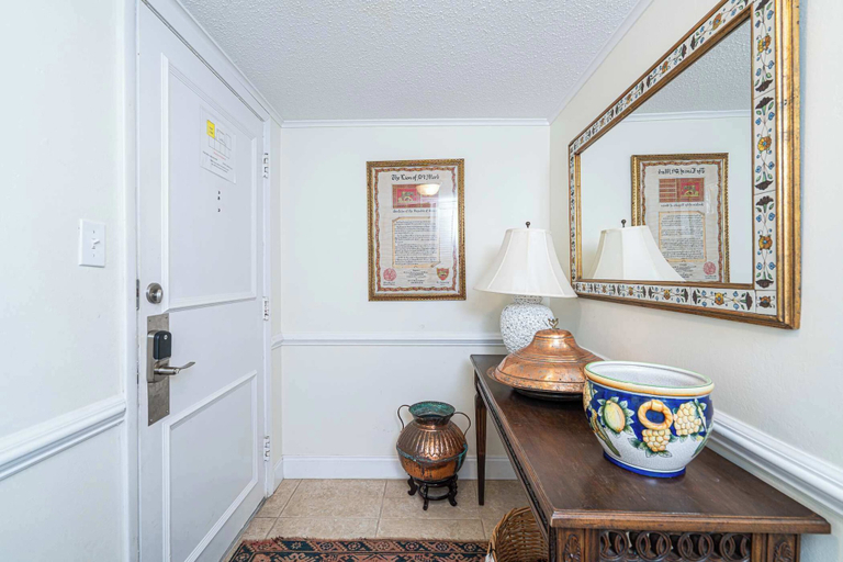 Others 4, Elegant Escape Beach Service Included, Okaloosa