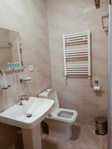Bathroom 3, Panorama RABATI, Akhaltsikhe
