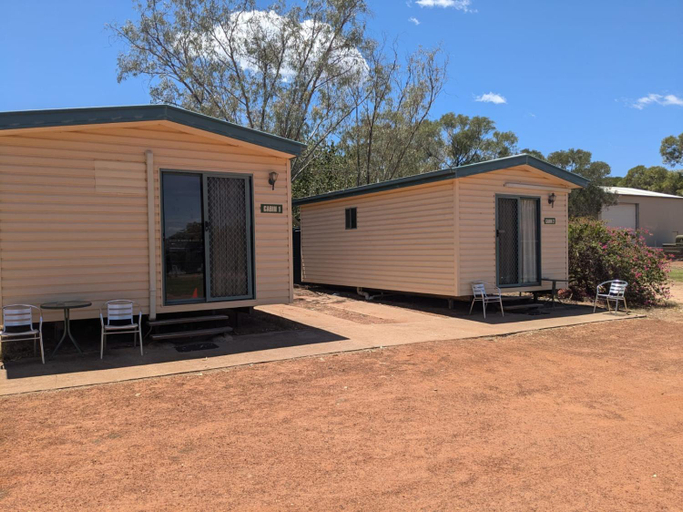 Others 4, Blackall Caravan Park, Blackall