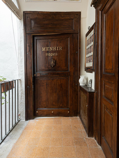 Others 5, Menhir Rooms, Campobasso