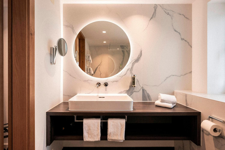 Bathroom 5, Wellnesshotel Wittelsbach, Passau