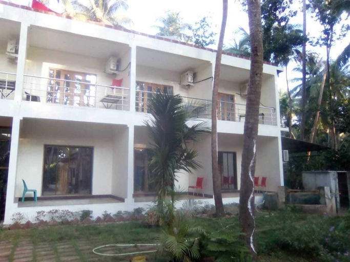 Exterior & Views 2, Sidhivinayak Resort Devbag Sangam Beach, Sindhudurg