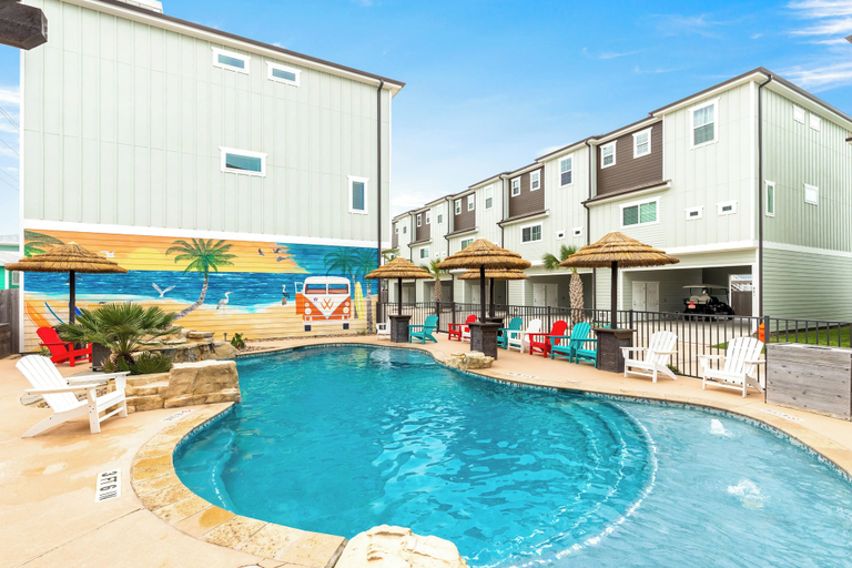 Sport & Beauty 5, Modern Comfort, 3 Bedroom, Pets, Nueces