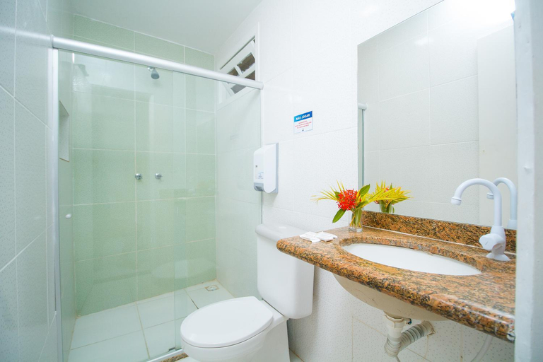 Bathroom 3, Na Praia Hotel, Porto Seguro