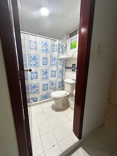 Bathroom 3, Hotel Boston Superior, Barranquilla