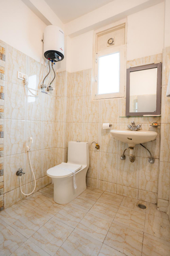 Bathroom 4, Hotel Chakrah By Hermitage Rishikesh, Garhwal