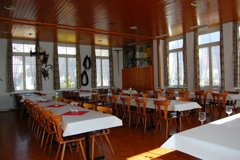 Others 4, Speiserestaurant Traube, Aarau