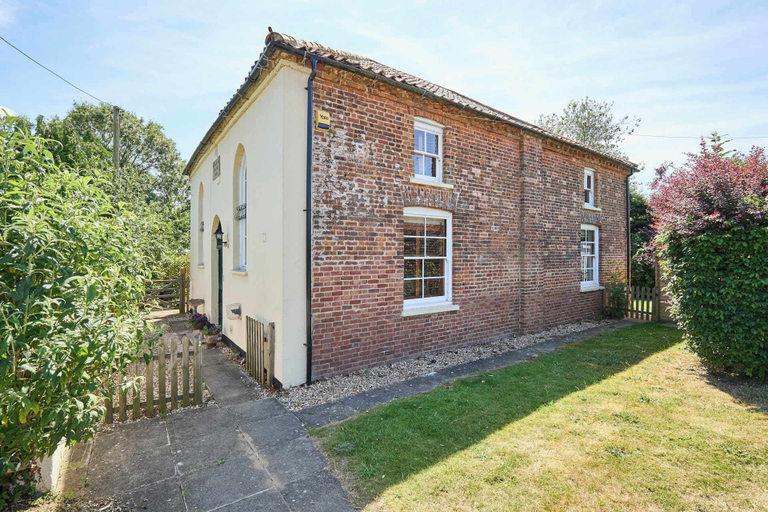 Exterior & Views, Host Stay The Chapel, Cambridgeshire