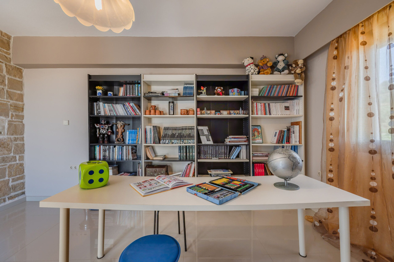 Others 4, Arios Lux Villa, Crete