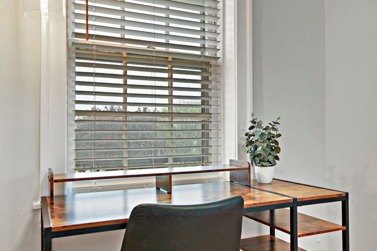Others 5, Harmonious 2BR Apt - Lockwood 3, Cook