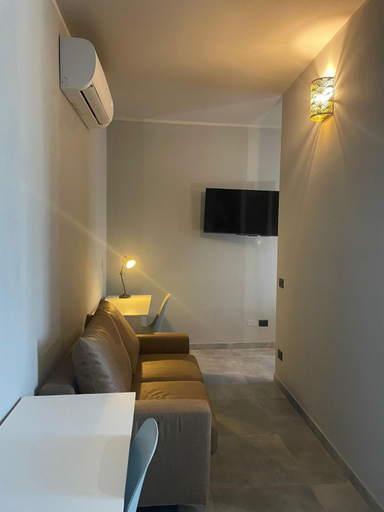 4, Residence Sabry, Piacenza