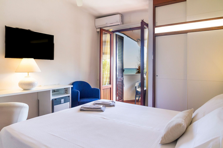 Bedroom 2, Piccolo Hotel, Grosseto