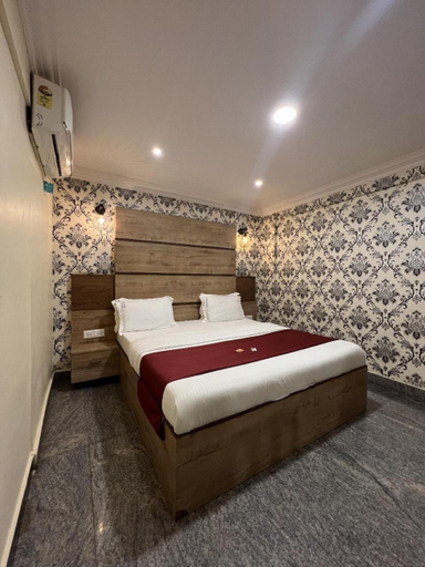 Bedroom 4, Dreamz Lodge, Bangalore