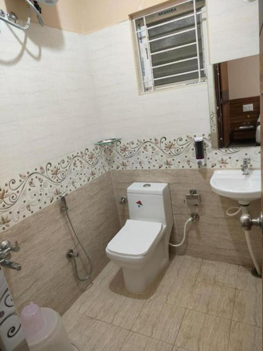 Bathroom 2, Bulande Hospitality Manyata Tech Park Hebbal, Bangalore