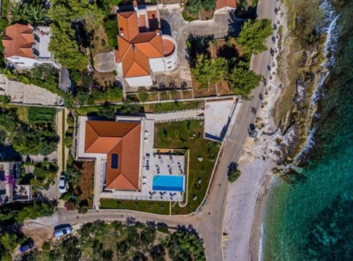 Exterior 3, Villa Ema, Sutivan
