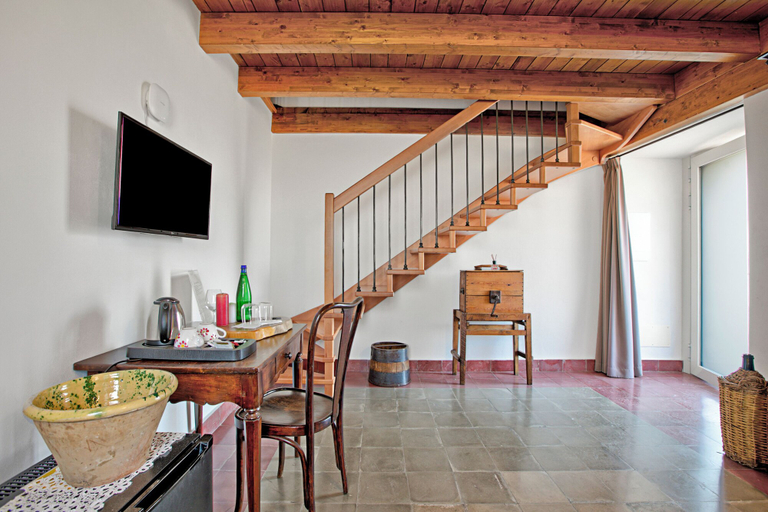 Dining room 5, Masseria Antoglia, Brindisi