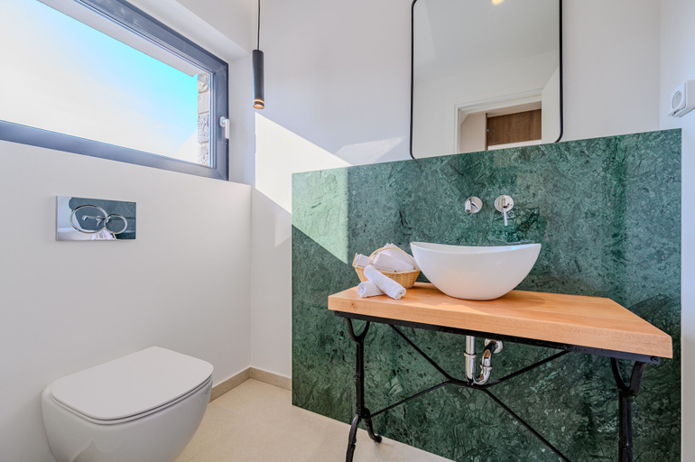 Bathroom 3, Theasea Luxury Residence, Crete