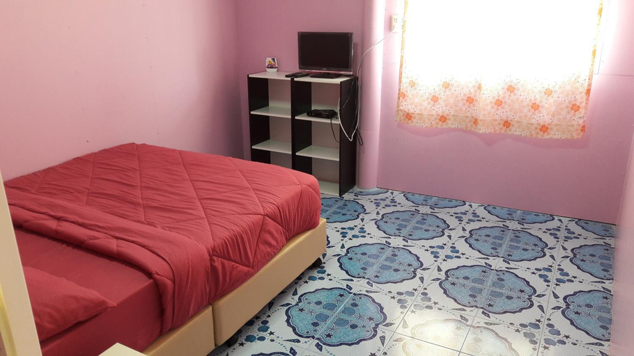 Bedroom 2, Sampaongern Home Stay, Ban Laem