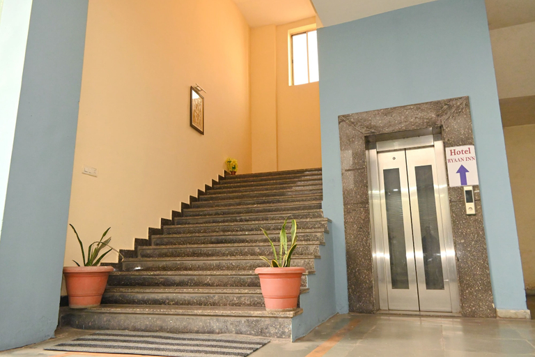 Others 3, Hotel Ryaan Inn, Raipur