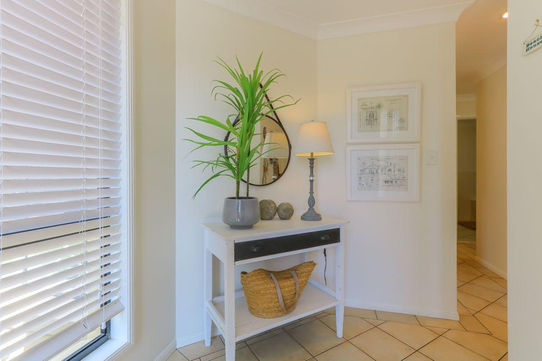 Others 3, Denway House, Tweed - Tweed Coast