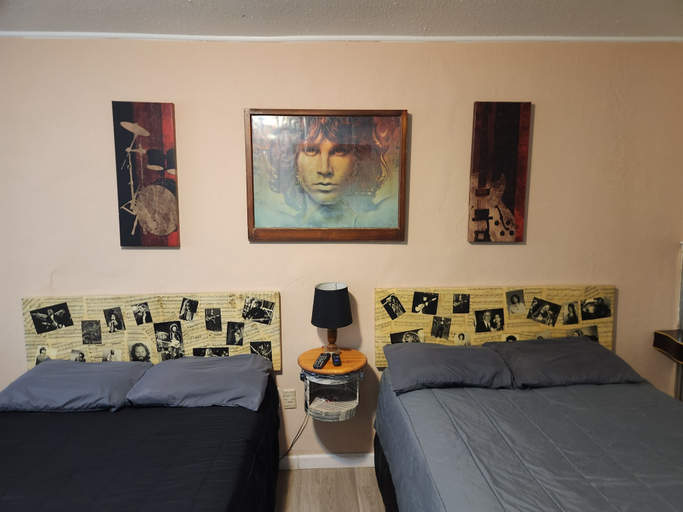 Bedroom 3, The Buzzards Nest, Prowers