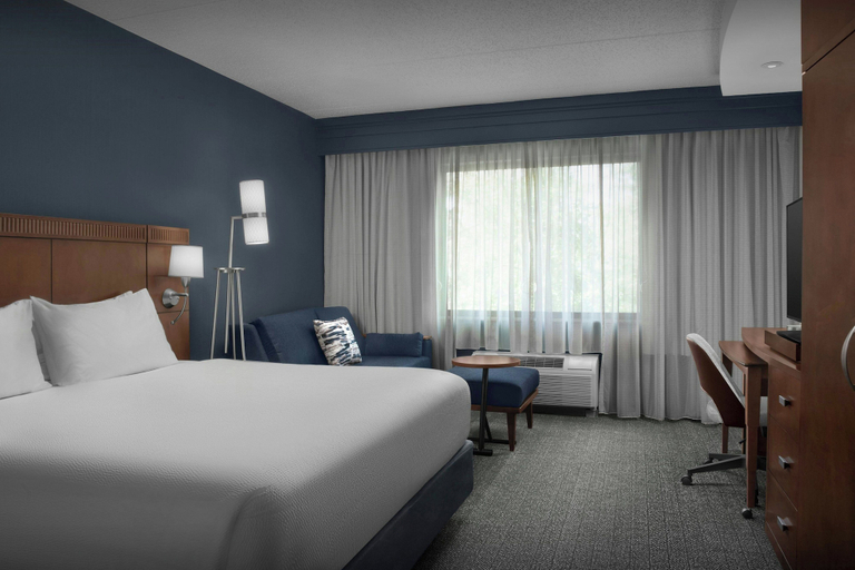 Bedroom 4, Courtyard by Marriott Philadelphia Great Valley/Malvern, Chester