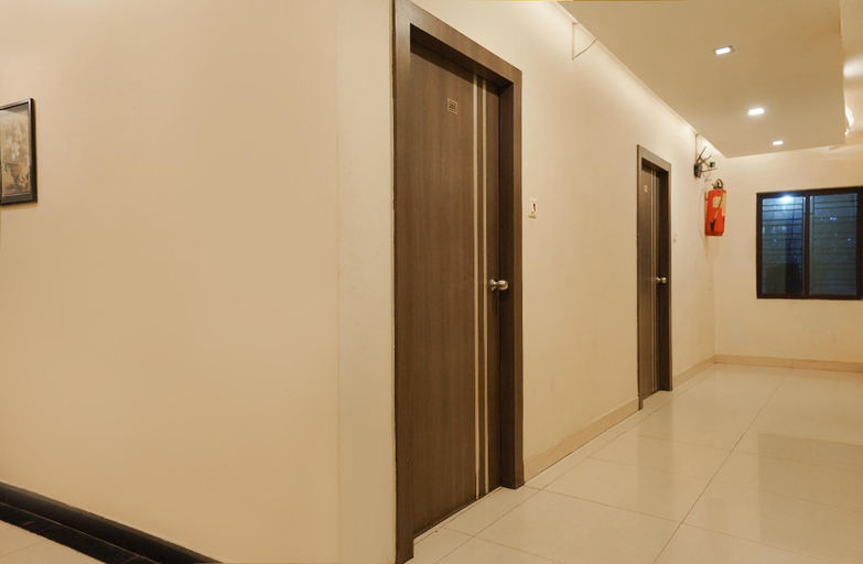 Others 5, Hotel Sheldon, South 24 Parganas
