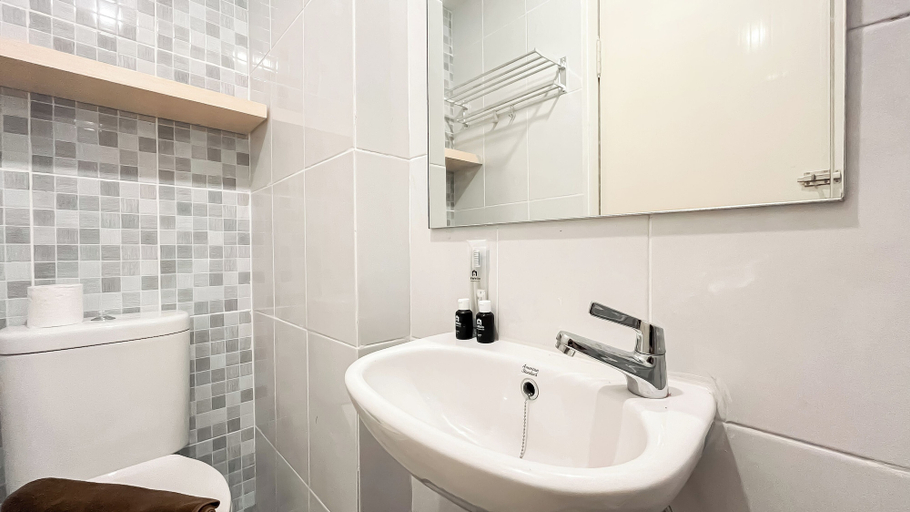 Others 5, Comfy And Best Deal Studio Apartment Tokyo Riverside Pik 2, Tangerang