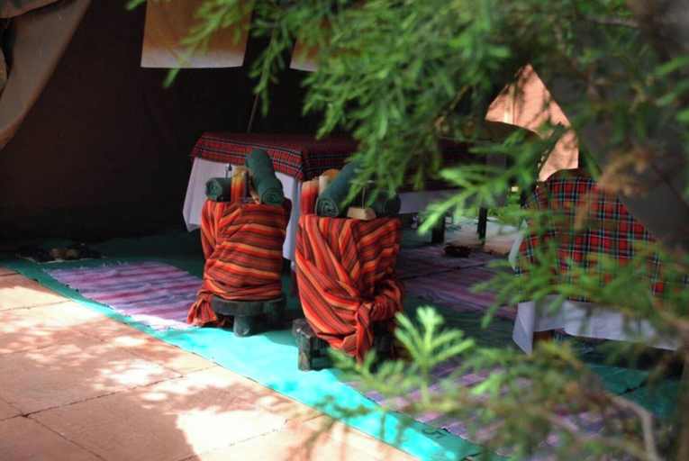 Others 4, Kongoni Camp, Kieni