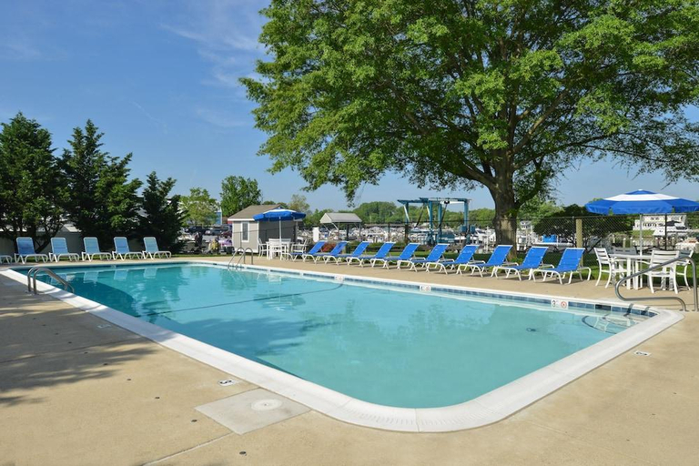 Sport & Beauty 2, Anchored Inn at Hidden Harbor, Anne Arundel