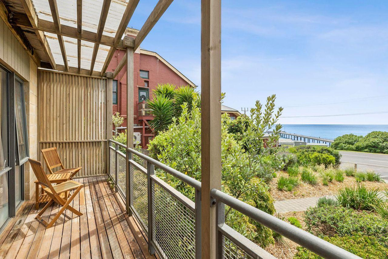 Others 5, Apartment 5 Pacific Apartments, Surf Coast - West