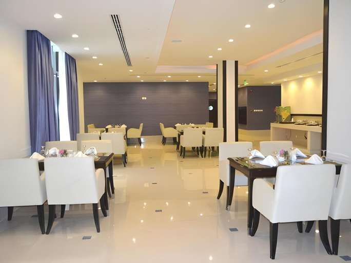 Food & Drinks 5, Zara Continental Hotel, Al Khobar