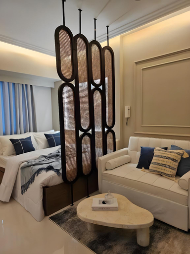 Bedroom, 200mbps WiFi, Luxury condo near Ayala, Cebu City
