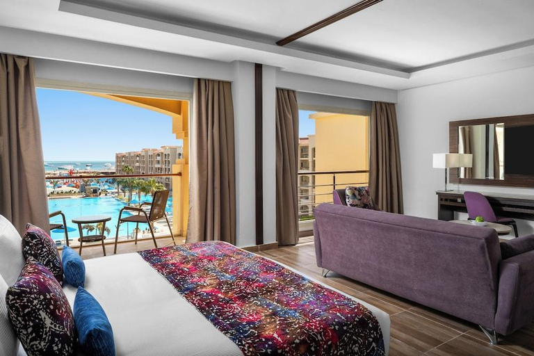 Bedroom 3, Pickalbatros White Beach Resort - Hurghada, Al-Ghurdaqah