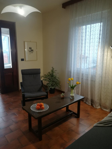 Others 2, B&B Ferluga, Trieste