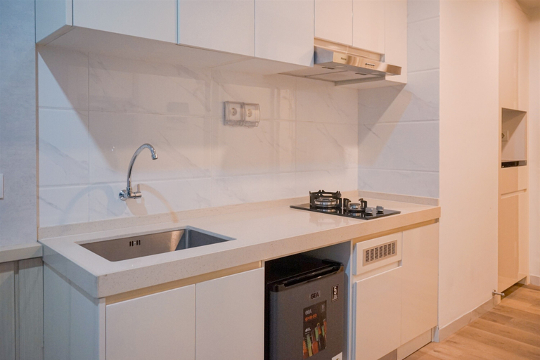 Others 3, Best Deal Studio Room Apartment At Sky House Bsd, South Tangerang