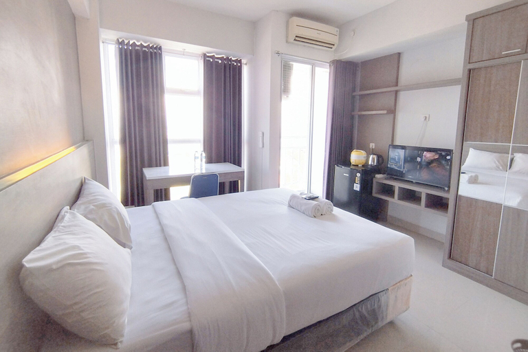 Bedroom, Restful And Best Location Studio At Taman Melati Surabaya Apartment, Surabaya