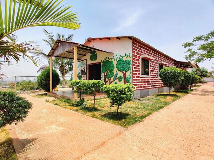 Exterior 2, Malshej Agro Tourism & Farm, Pune